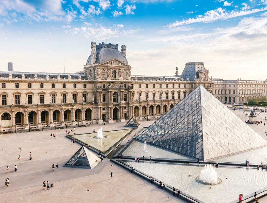 Bảo tàng Louvre Pháp